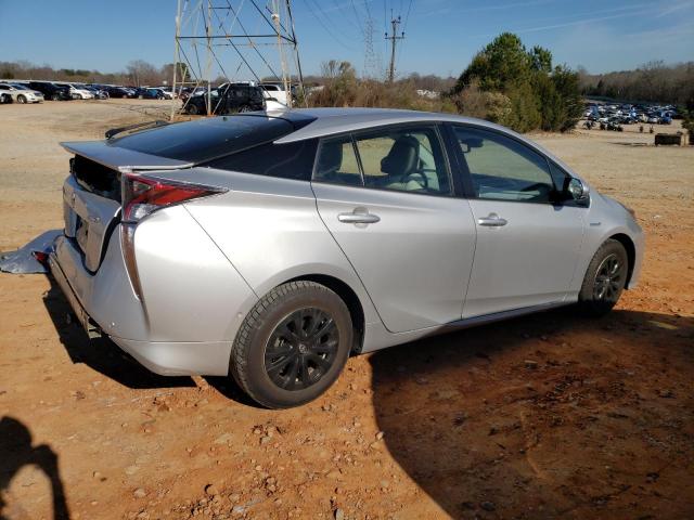 JTDKARFU2H3543946 - 2017 TOYOTA PRIUS SILVER photo 3