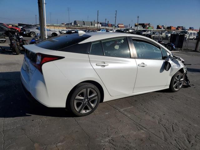 JTDKARFU3K3068945 - 2019 TOYOTA PRIUS WHITE photo 3