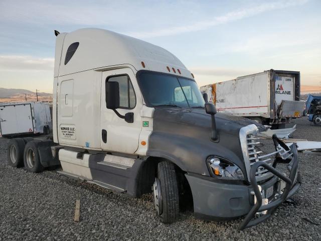 2015 FREIGHTLINER CASCADIA 1, 