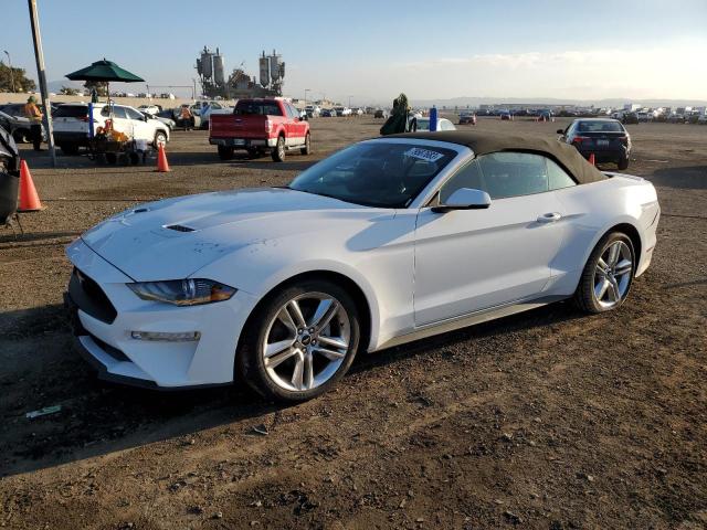 1FATP8UH8M5143414 - 2021 FORD MUSTANG WHITE photo 1