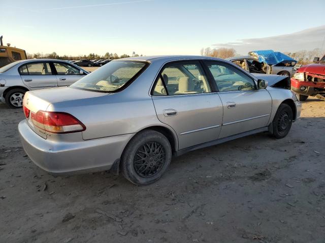 1HGCG56452A164892 - 2002 HONDA ACCORD LX SILVER photo 3