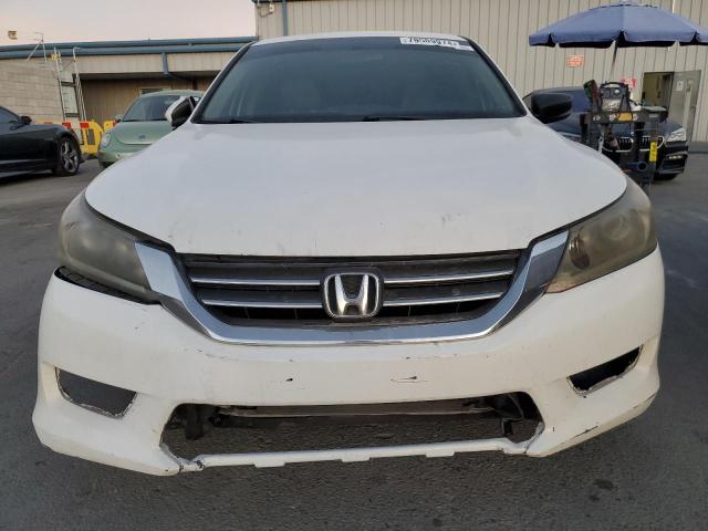 1HGCR2F36FA094082 - 2015 HONDA ACCORD LX WHITE photo 5