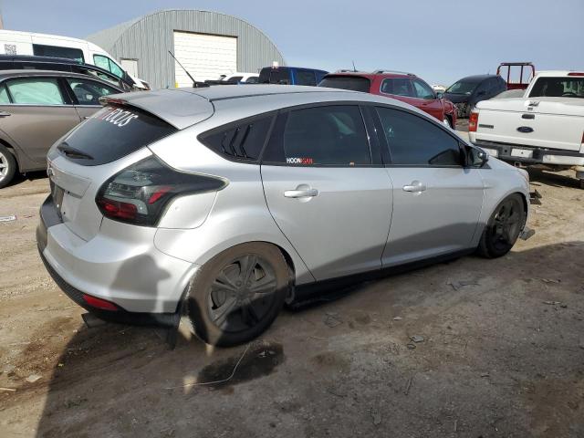 1FADP3K24EL175652 - 2014 FORD FOCUS SE TWO TONE photo 3