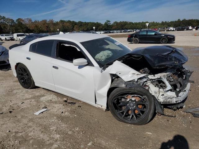 2C3CDXHG6GH266807 - 2016 DODGE CHARGER SXT WHITE photo 4