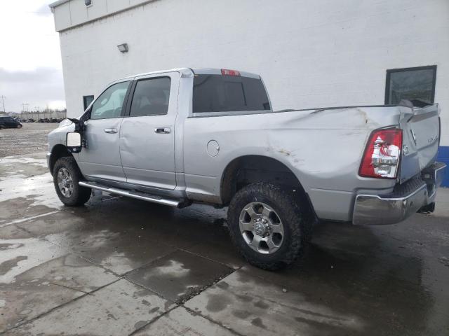 3C6UR5DL5HG694918 - 2017 RAM 2500 SLT SILVER photo 2