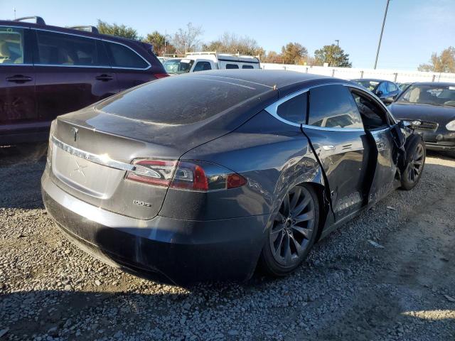 5YJSA1E23HF232031 - 2017 TESLA MODEL S GRAY photo 3