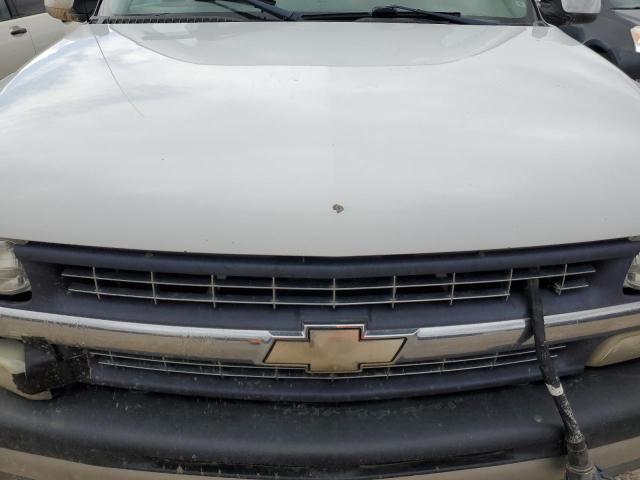 1GCGK29UXYE387018 - 2000 CHEVROLET SILVERADO K2500 WHITE photo 11