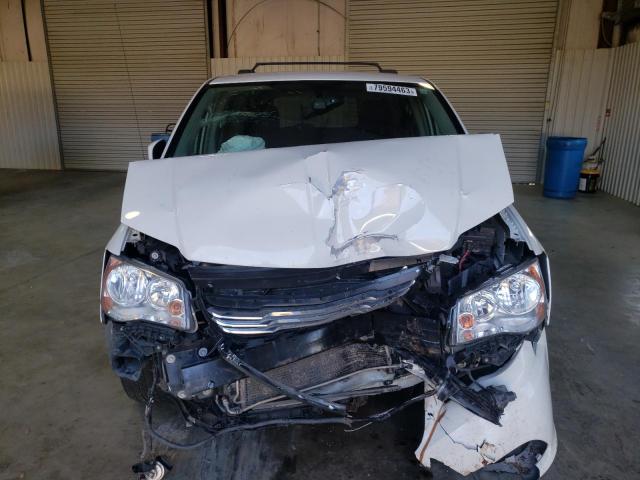 2A4RR5DG3BR702480 - 2011 CHRYSLER TOWN & COU TOURING 白色 照片 5