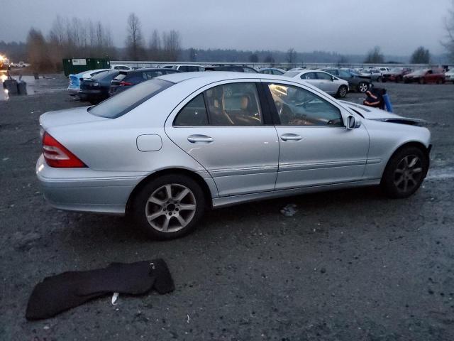 WDBRF92H97F931521 - 2007 MERCEDES-BENZ C 280 4MATIC SILVER photo 3