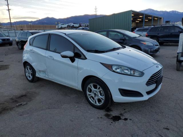 3FADP4EJ3GM147545 - 2016 FORD FIESTA SE WHITE photo 4