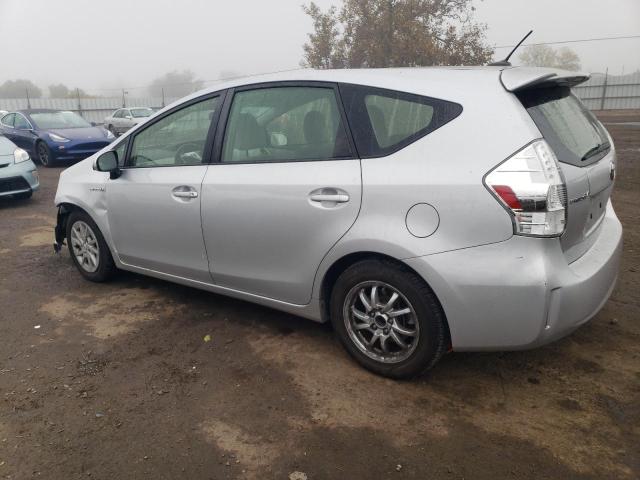 JTDZN3EU2C3100674 - 2012 TOYOTA PRIUS V SILVER photo 2