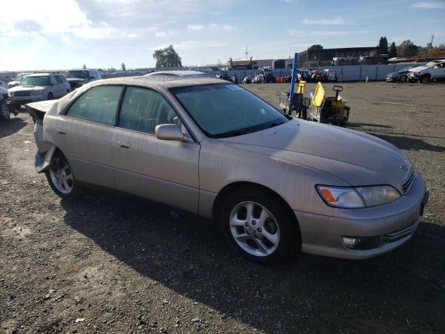 JT8BF28G510309726 - 2001 LEXUS ES 300 TAN photo 4