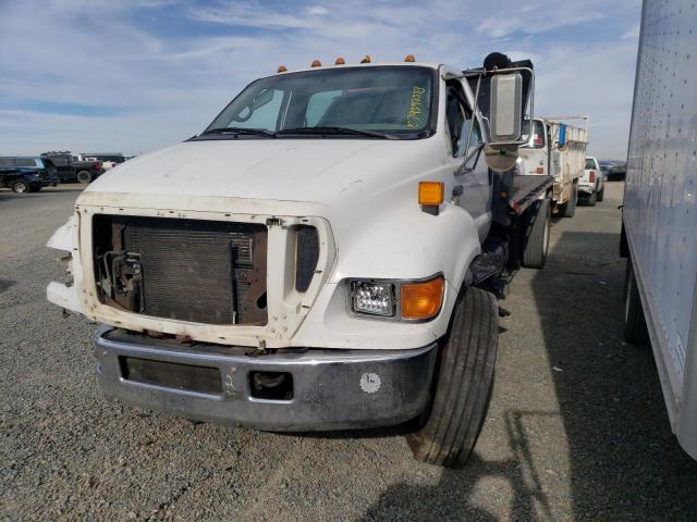 3FRNF65N24V674498 - 2004 FORD F650 SUPER DUTY WHITE photo 1