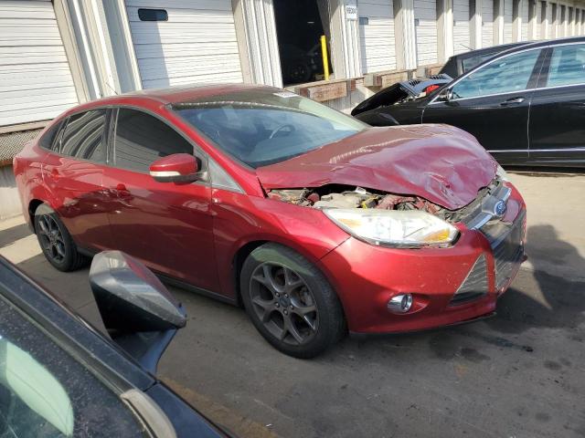 1FADP3F22DL232701 - 2013 FORD FOCUS SE BURGUNDY photo 4