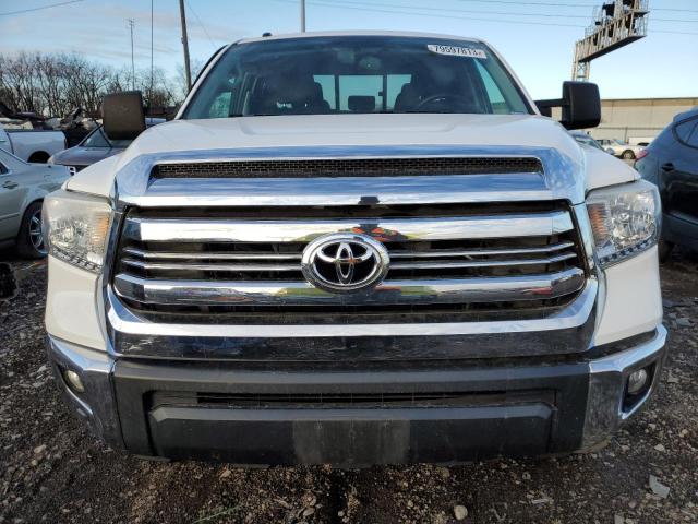 5TFUW5F14GX534407 - 2016 TOYOTA TUNDRA DOUBLE CAB SR/SR5 WHITE photo 5