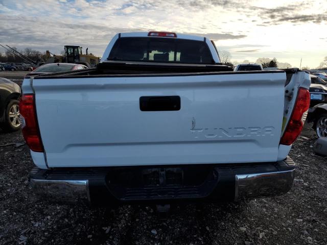 5TFUW5F14GX534407 - 2016 TOYOTA TUNDRA DOUBLE CAB SR/SR5 WHITE photo 6