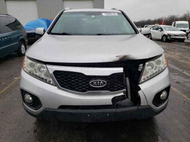 5XYKU4A17BG179176 - 2011 KIA SORENTO EX SILVER photo 5