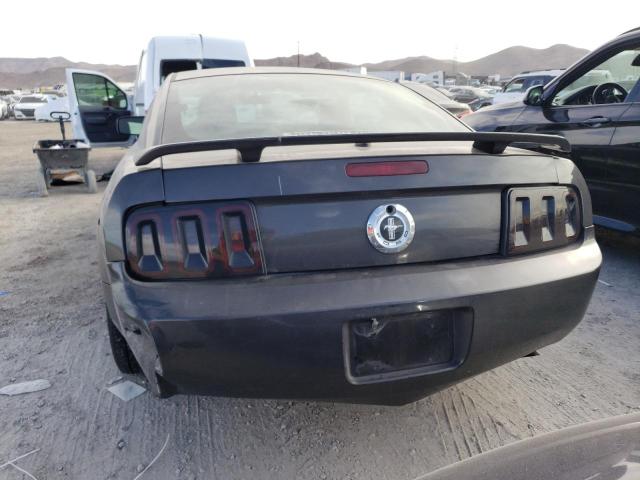 1ZVHT80N595125223 - 2009 FORD MUSTANG GRAY photo 6