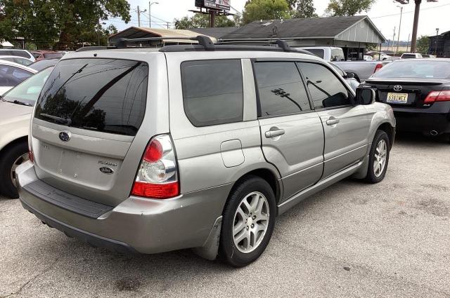 JF1SG67656H745733 - 2006 SUBARU FORESTER 2.5X LL BEAN SILVER photo 4