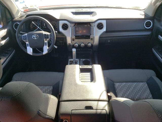 5TFUY5F15LX890918 - 2020 TOYOTA TUNDRA DOUBLE CAB SR/SR5 RED photo 10