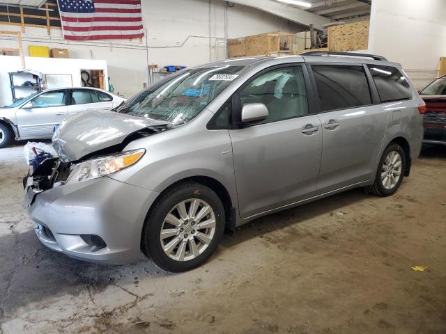 2017 TOYOTA SIENNA LE, 