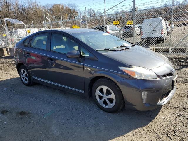 JTDKN3DU8D5650437 - 2013 TOYOTA PRIUS GRAY photo 4