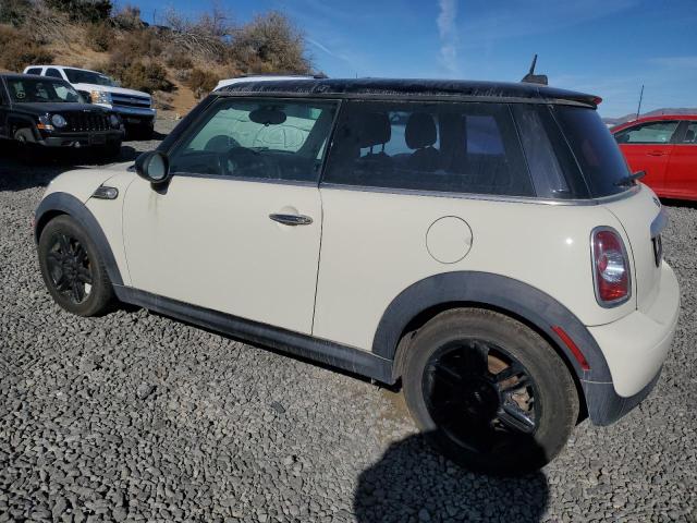 WMWSU3C54DT683411 - 2013 MINI COOPER BEIGE photo 2