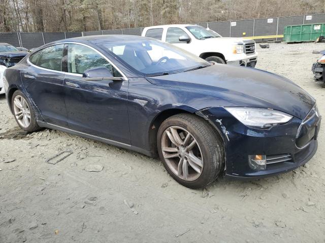 5YJSA1H14EFP52527 - 2014 TESLA MODEL S BLUE photo 4