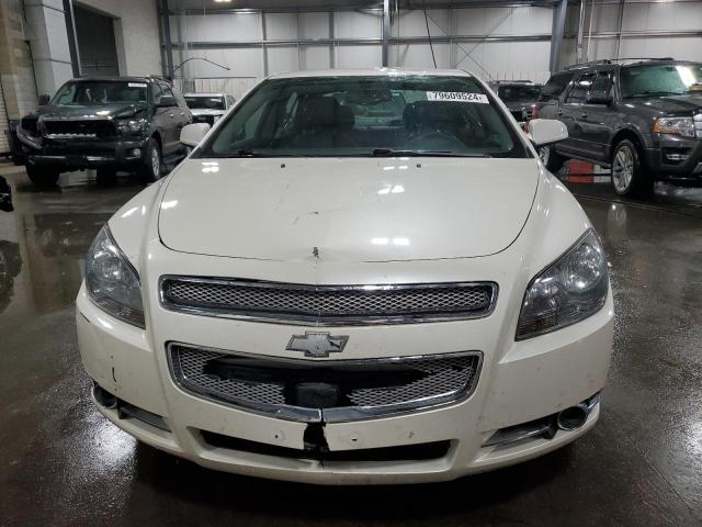 1G1ZE5E13BF202542 - 2011 CHEVROLET MALIBU LTZ თეთრი ფოტო 5