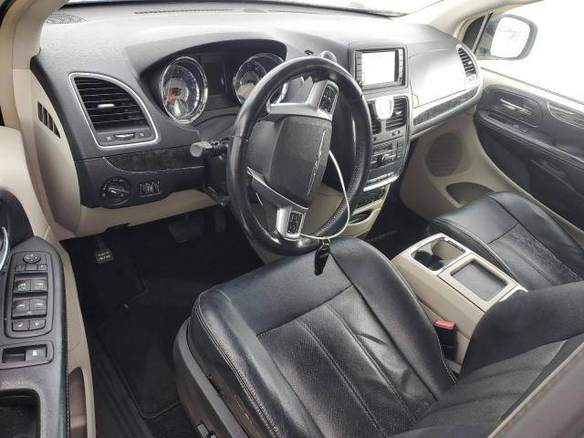 2A4RR8DG1BR758256 - 2011 CHRYSLER TOWN & COU TOURING L SILVER photo 8