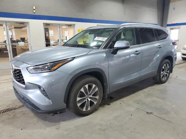 2021 TOYOTA HIGHLANDER XLE, 