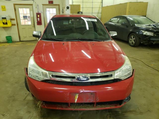 1FAHP33N38W103774 - 2008 FORD FOCUS SE RED photo 5