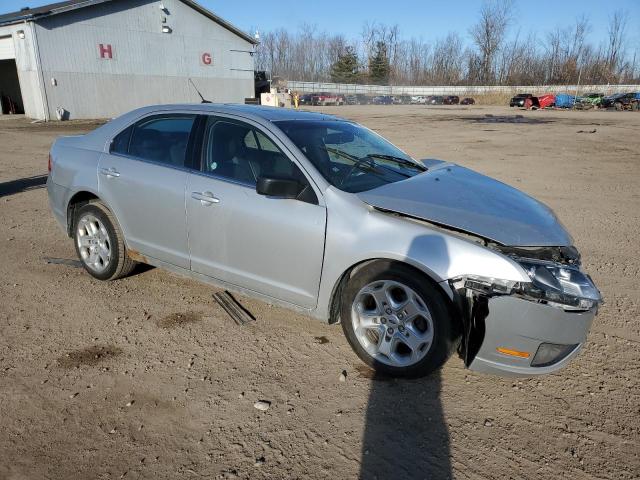 3FAHP0HA6AR415827 - 2010 FORD FUSION SE SILVER photo 4