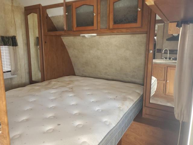 4YDT29127DT411120 - 2013 KEYSTONE PASSPORT WHITE photo 8