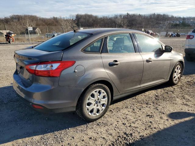 1FAHP3F24CL307494 - 2012 FORD FOCUS SE GRAY photo 3