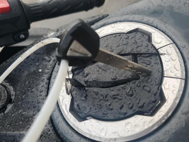 ML5EXER16RDAC3100 - 2024 KAWASAKI EX650 R CHARCOAL photo 8