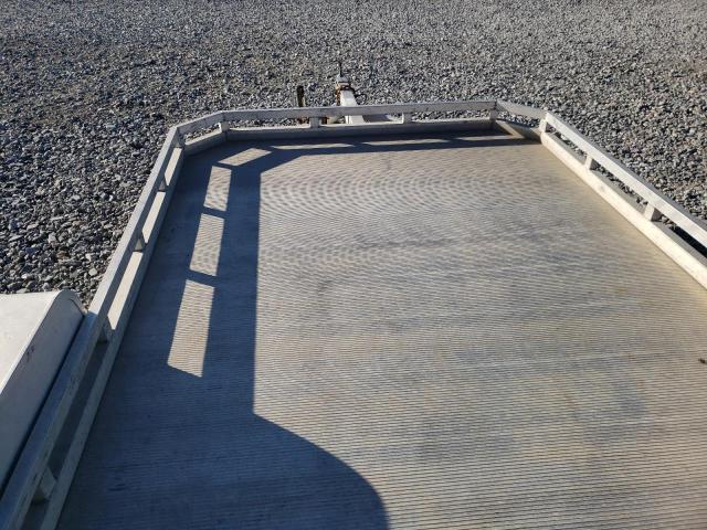 1YGUS1218GB141955 - 2016 UTILITY TRAILER Gümüş foto 8