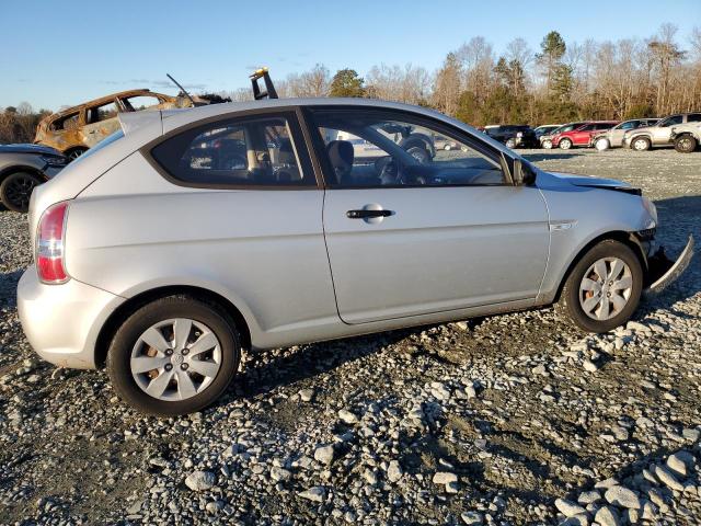 KMHCM36C48U077166 - 2008 HYUNDAI ACCENT GS SILVER photo 3