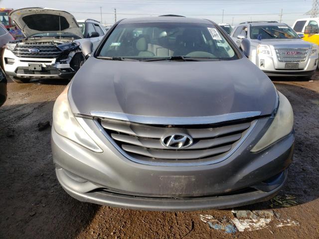 5NPEB4AC4CH319005 - 2012 HYUNDAI SONATA GLS GRAY photo 5