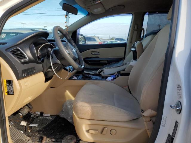 KNDMB5C18F6061776 - 2015 KIA SEDONA LX WHITE photo 7