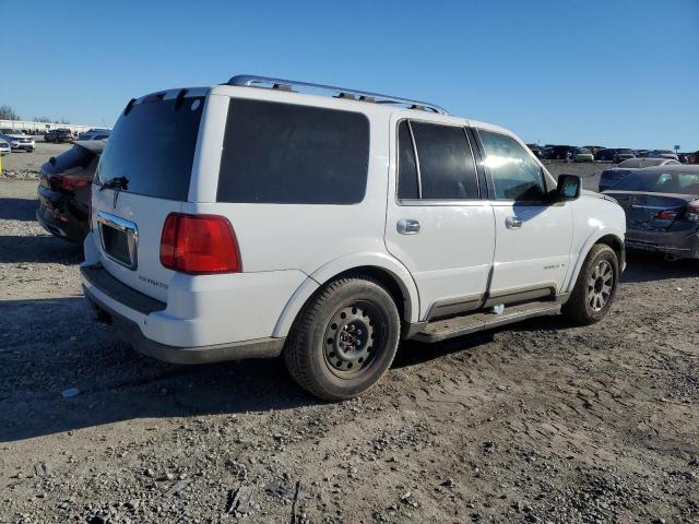 5LMFU28R14LJ37779 - 2004 LINCOLN NAVIGATOR WHITE photo 3