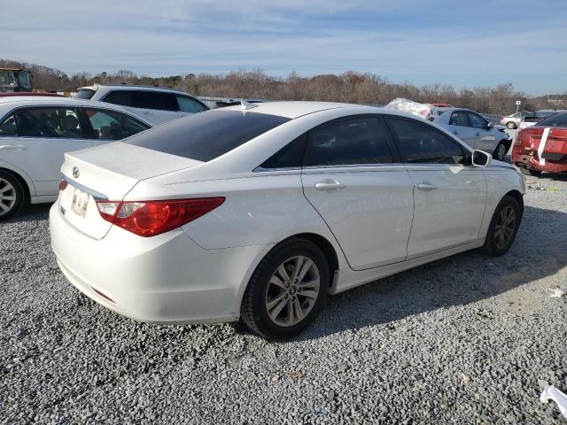 5NPEB4AC5DH784524 - 2013 HYUNDAI SONATA GLS WHITE photo 3