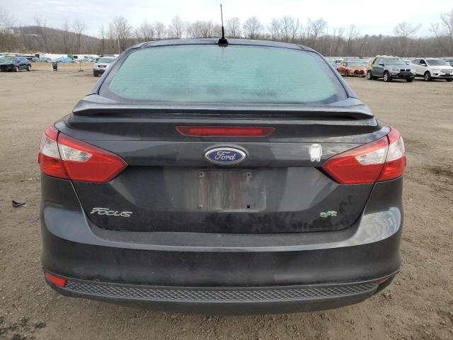 1FAHP3F23CL160164 - 2012 FORD FOCUS SE BLACK photo 6