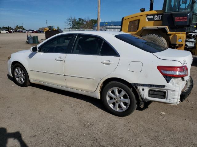 4T4BF3EK7BR210210 - 2011 TOYOTA CAMRY BASE WHITE photo 2