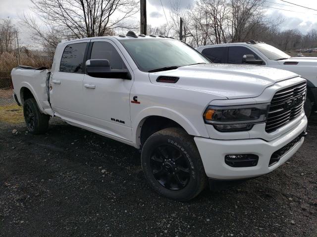 3C6UR5NL5MG501255 - 2021 RAM 2500 LARAMIE WHITE photo 4