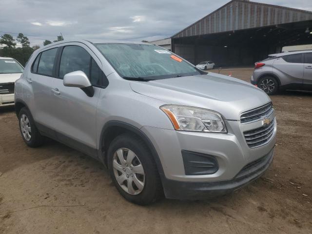 KL7CJKSB9FB216623 - 2015 CHEVROLET TRAX LS SILVER photo 4