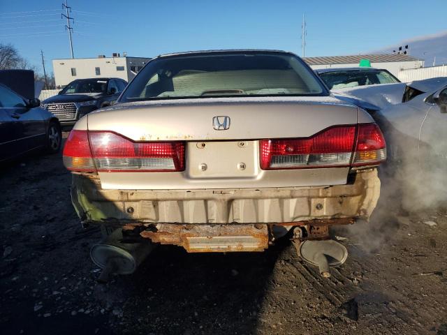 1HGCG16461A046972 - 2001 HONDA ACCORD LX TAN photo 6