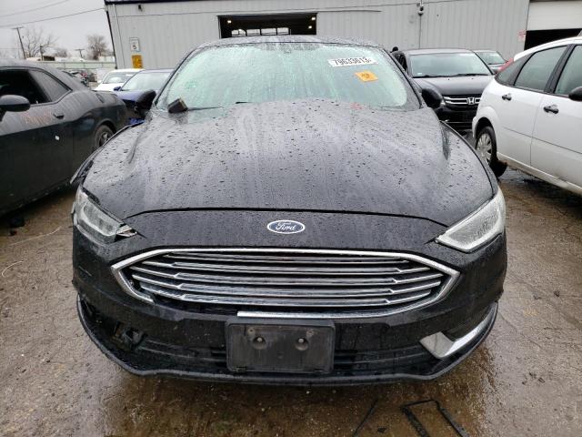 3FA6P0HD6JR153504 - 2018 FORD FUSION SE BLACK photo 5