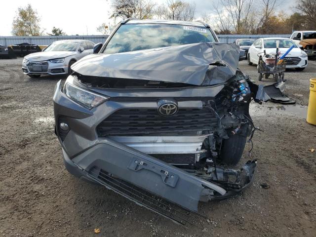 2T3R1RFV9MC149747 - 2021 TOYOTA RAV4 XLE GRAY photo 5