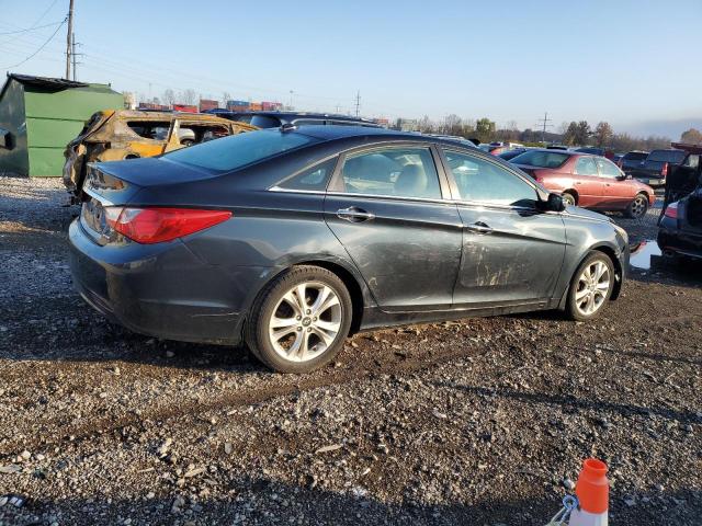 5NPEC4AC8BH008964 - 2011 HYUNDAI SONATA SE BLUE photo 3